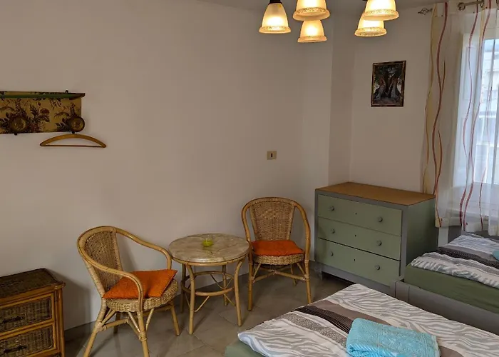 Casa Emilia * קרוביניו